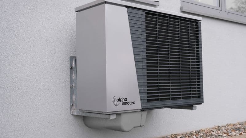 Air Source Heat Pump vs Gas Boiler — Which Is Right for You?